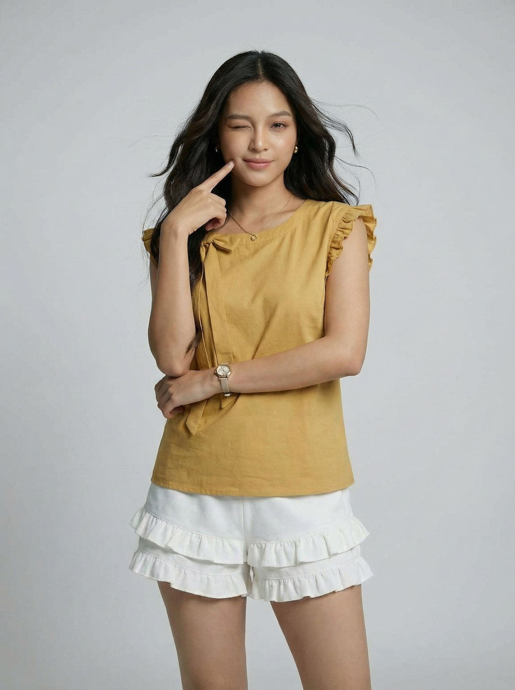 Versatile Sweetheart Style Bow Detail Ruffled T-Shirt