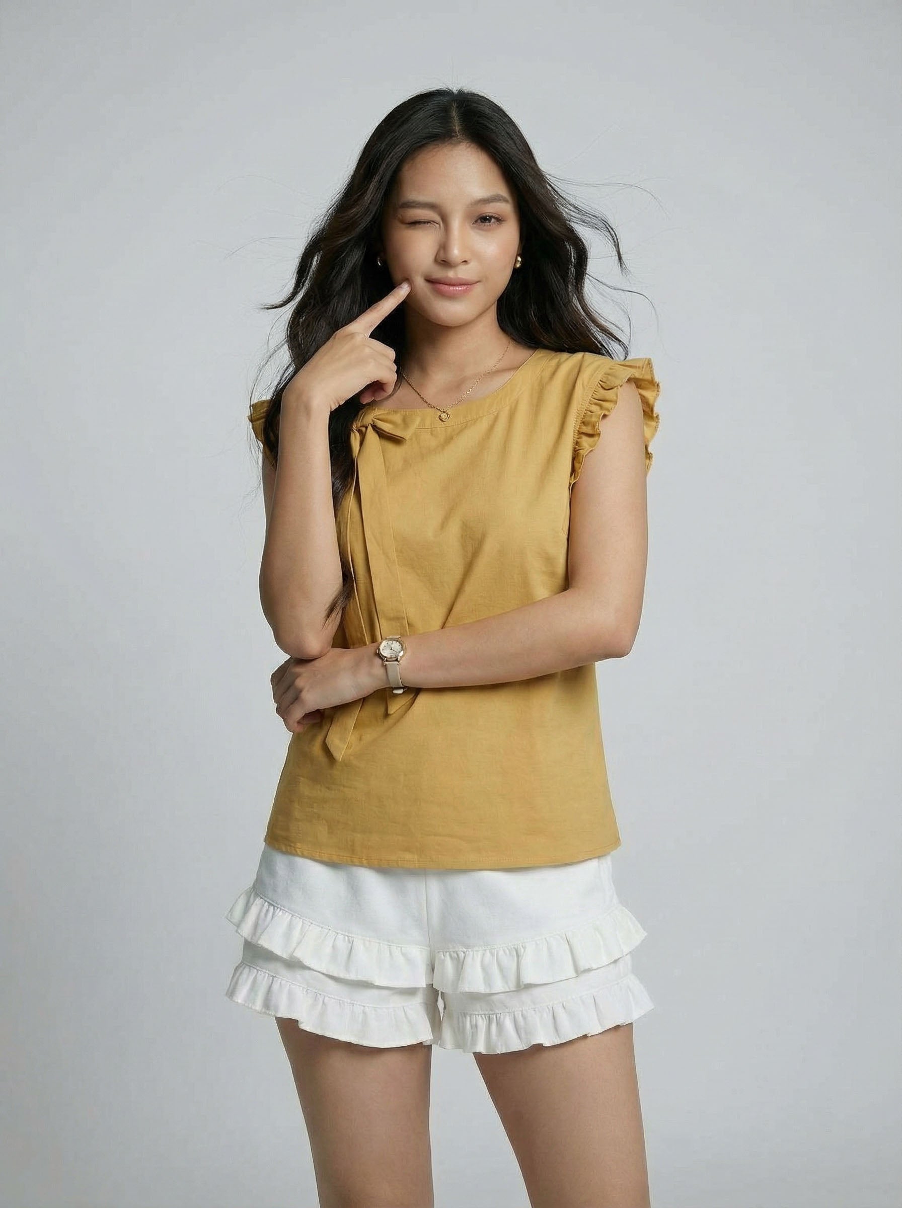 Versatile Sweetheart Style Bow Detail Ruffled T-Shirt