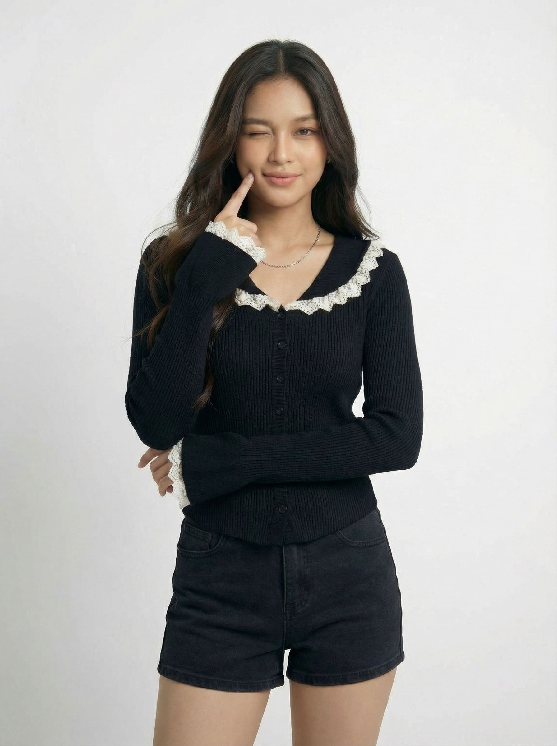 Bow Embroidery Polo Collar Knit Top