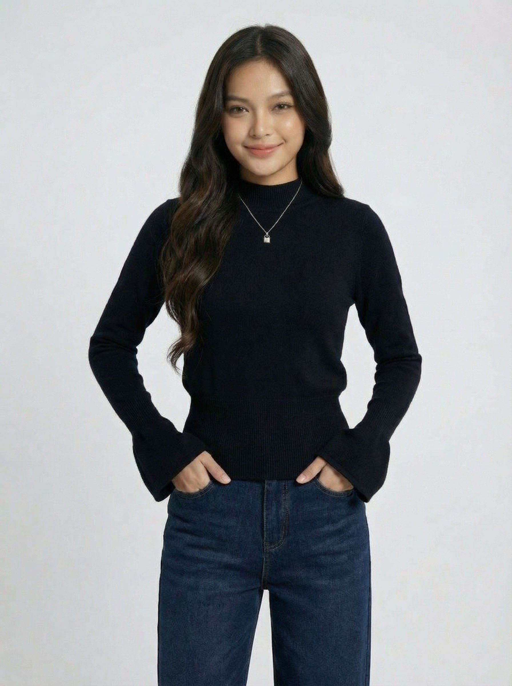 Chic Flared Sleeve Knit